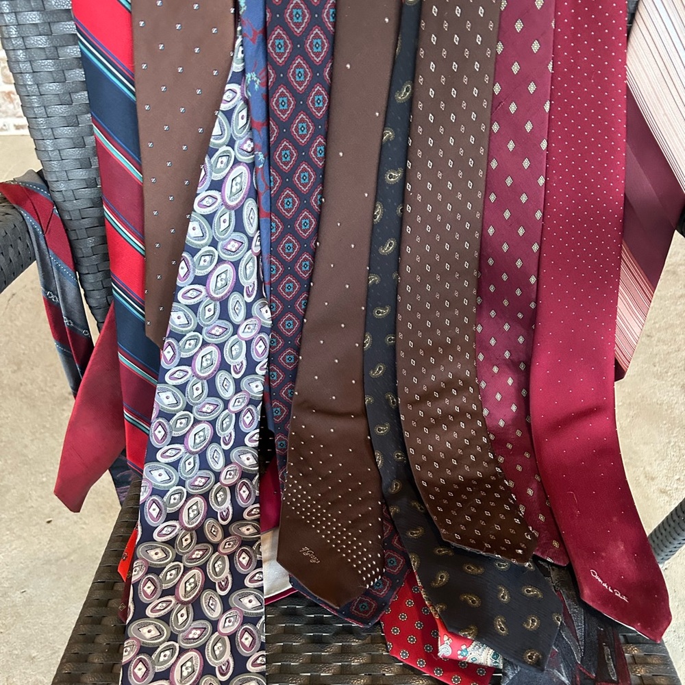Lot of designer silk ties